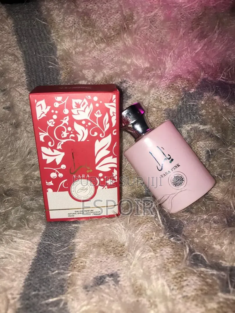 Essence De Parfums