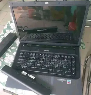 Ordinateur portable HP 14-dq1025cl 64GB Intel Core i5 HDD 60GB