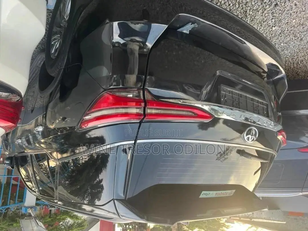 Toyota Fortuner 2.4 D RWD 2023 Noir