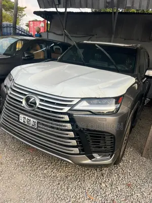 Nouveau Lexus LX 500d 2026 Gris