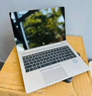 Ordinateur portable HP 240 G2 16GB Intel Core i5 SSD 512GB