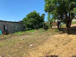 Parcelle a Vendre Sup 500m2 Quartier Makayabou