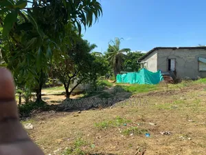 Parcelle a Vendre Sup 500m2 Quartier Makayabou