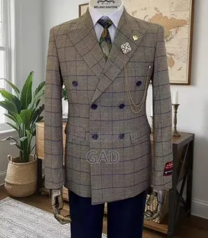 Costume Élégant