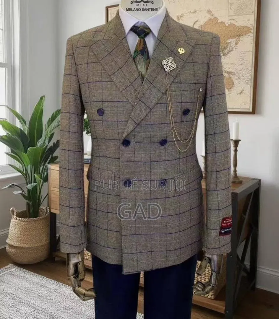 Costume Élégant