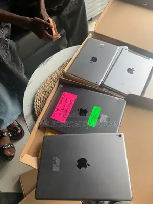 Apple iPad Air 32 GB Argenté