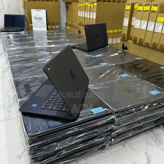 Ordinateur portable HP 250 G10 16GB Intel Core i5 SSD 500GB