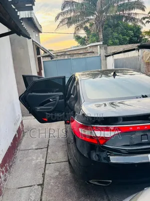 Hyundai Grandeur 2015 Noir