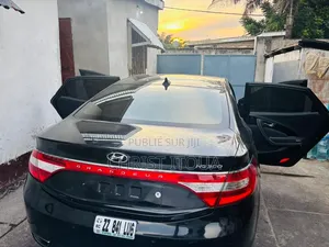 Hyundai Grandeur 2015 Noir