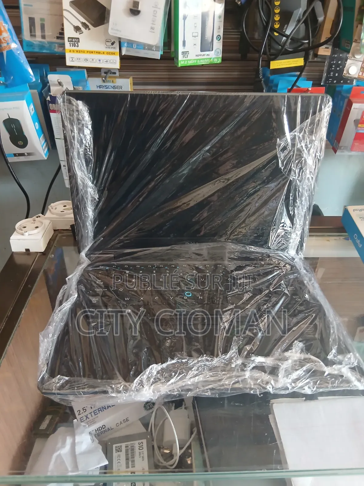 Nouveau Dell Latitude E7450 8GB Intel Core i7 HDD+SSD 500GB