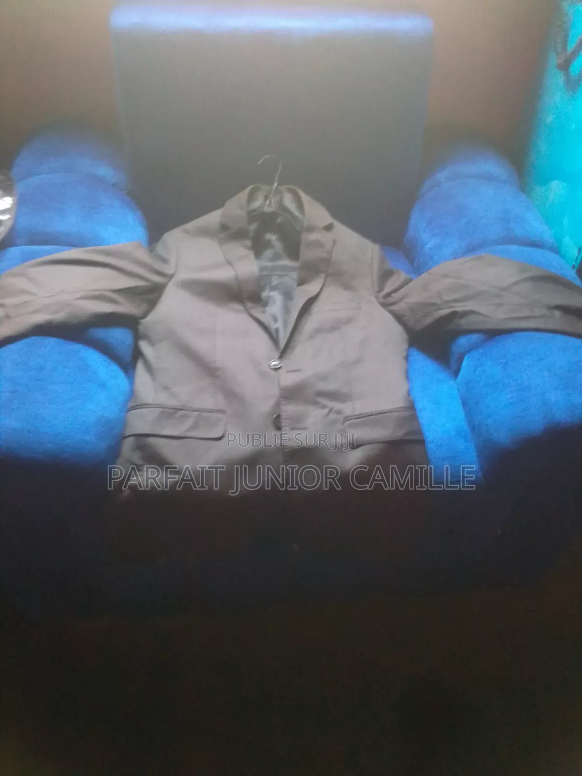 Veste Homme De Couleur Noire