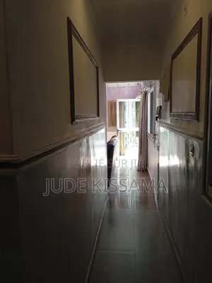 3chbre Maison dans Mfilou-Ngamaba à Louer