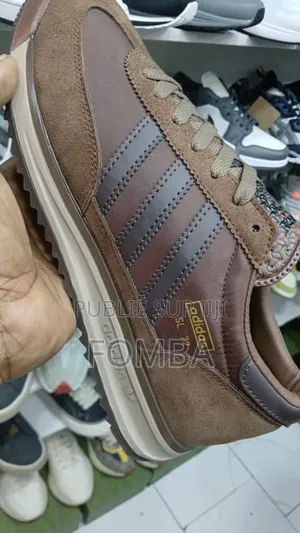 Basket Adidas en Dunk De Couleur Marron