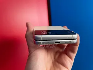 Nouveau Samsung Galaxy Z Flip 3 256 GB Doré