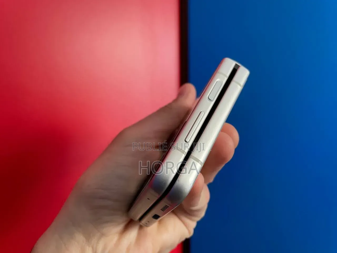 Nouveau Samsung Galaxy Z Flip 3 256 GB Doré