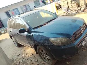 Toyota RAV4 2020 Bleu