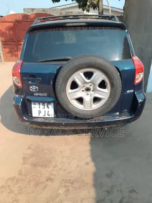 Toyota RAV4 2020 Bleu