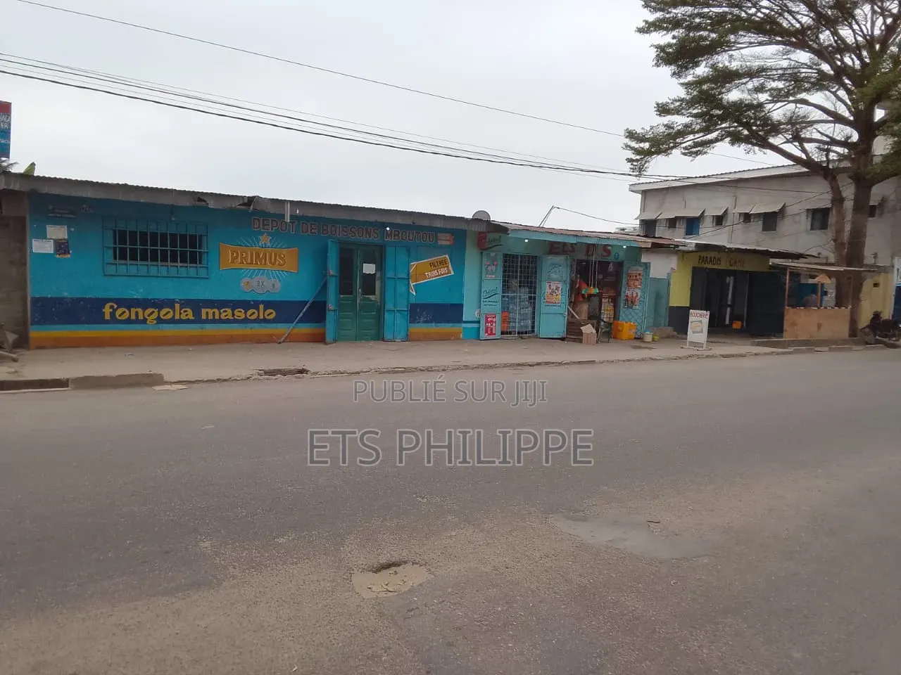 Parcelle Commerciale À Vendre – Quartier La Base | Pointe-Noire