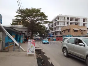 Parcelle Commerciale À Vendre – Quartier La Base | Pointe-Noire