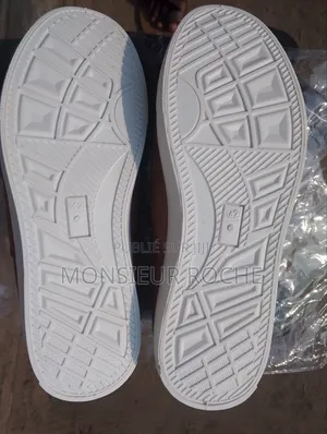 Chaussure Homme Décontracté – Couleur Marron – P.42 ‎