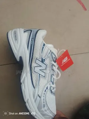 Sneakers New Balance 740