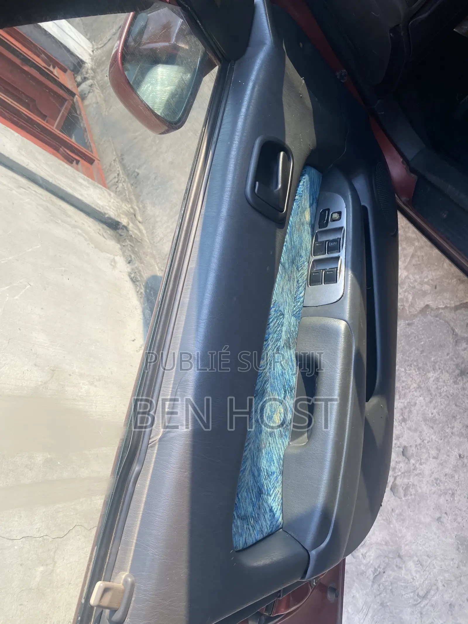 Toyota Corolla L 4dr Sedan (1.8L 4cyl 6M) 2014 Rouge