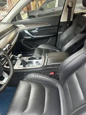 Jetour X70 Plus 1.6 7-Seater FWD 2022 Noir