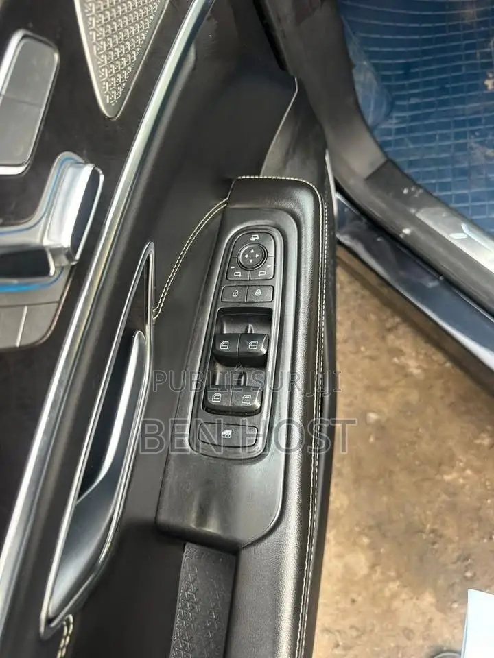Jetour X70 Plus 1.6 7-Seater FWD 2022 Noir