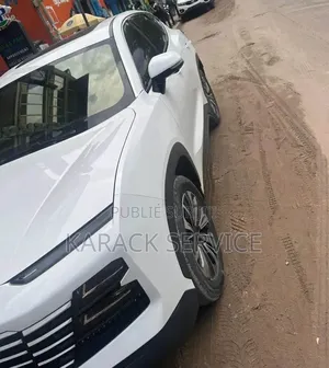 Nouveau Jetour G700 2025 Blanc
