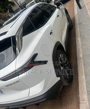 Nouveau Jetour G700 2025 Blanc