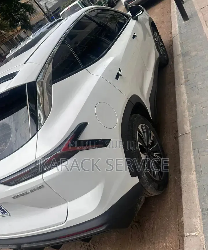 Nouveau Jetour G700 2025 Blanc