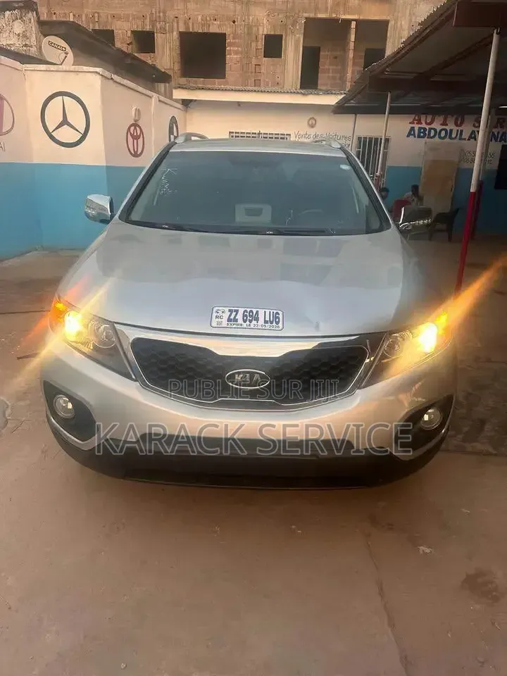 Kia Sportage 2023 Gris
