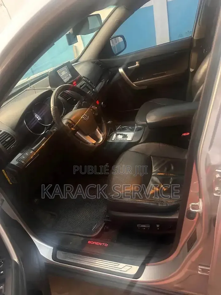 Kia Sportage 2023 Gris