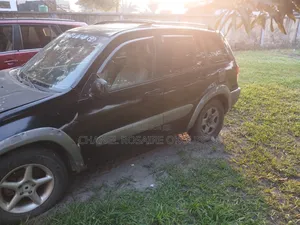 Toyota RAV4 2.0 4x4 2005 Noir