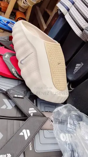Sandales Nike