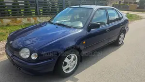 Toyota Corolla 2000 Bleu
