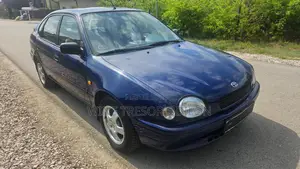 Toyota Corolla 2000 Bleu