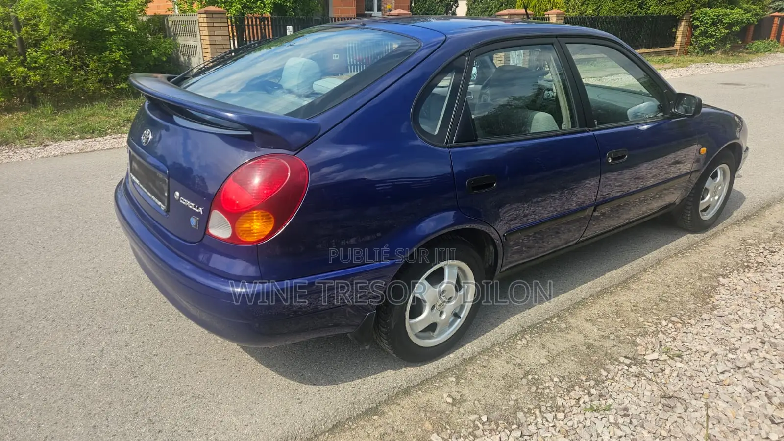 Toyota Corolla 2000 Bleu