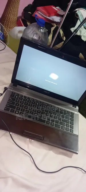 Ordinateur portable Asus A42F 4GB Intel Pentium HDD 320GB