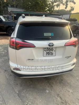 Toyota RAV4 2017 Blanc