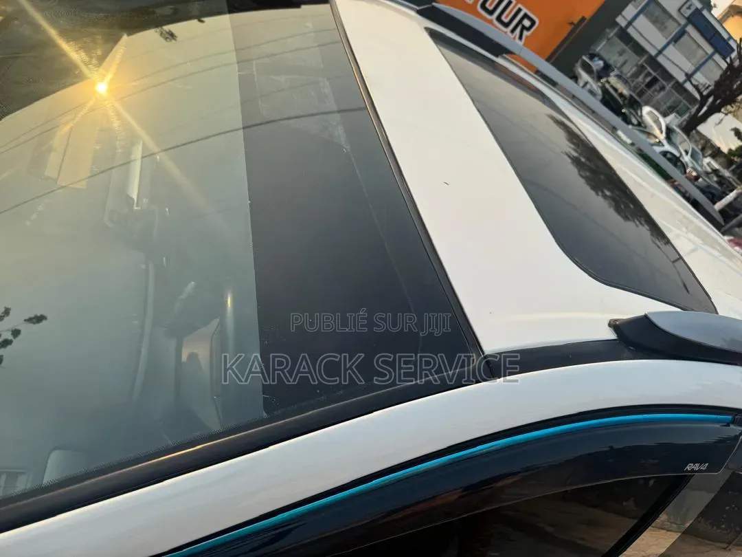 Toyota RAV4 2017 Blanc