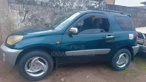 Toyota RAV4 2016 Bleu