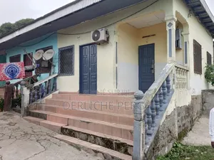 Parcelle À Vendre Au Quartier Louandjili Vers Balou Constant