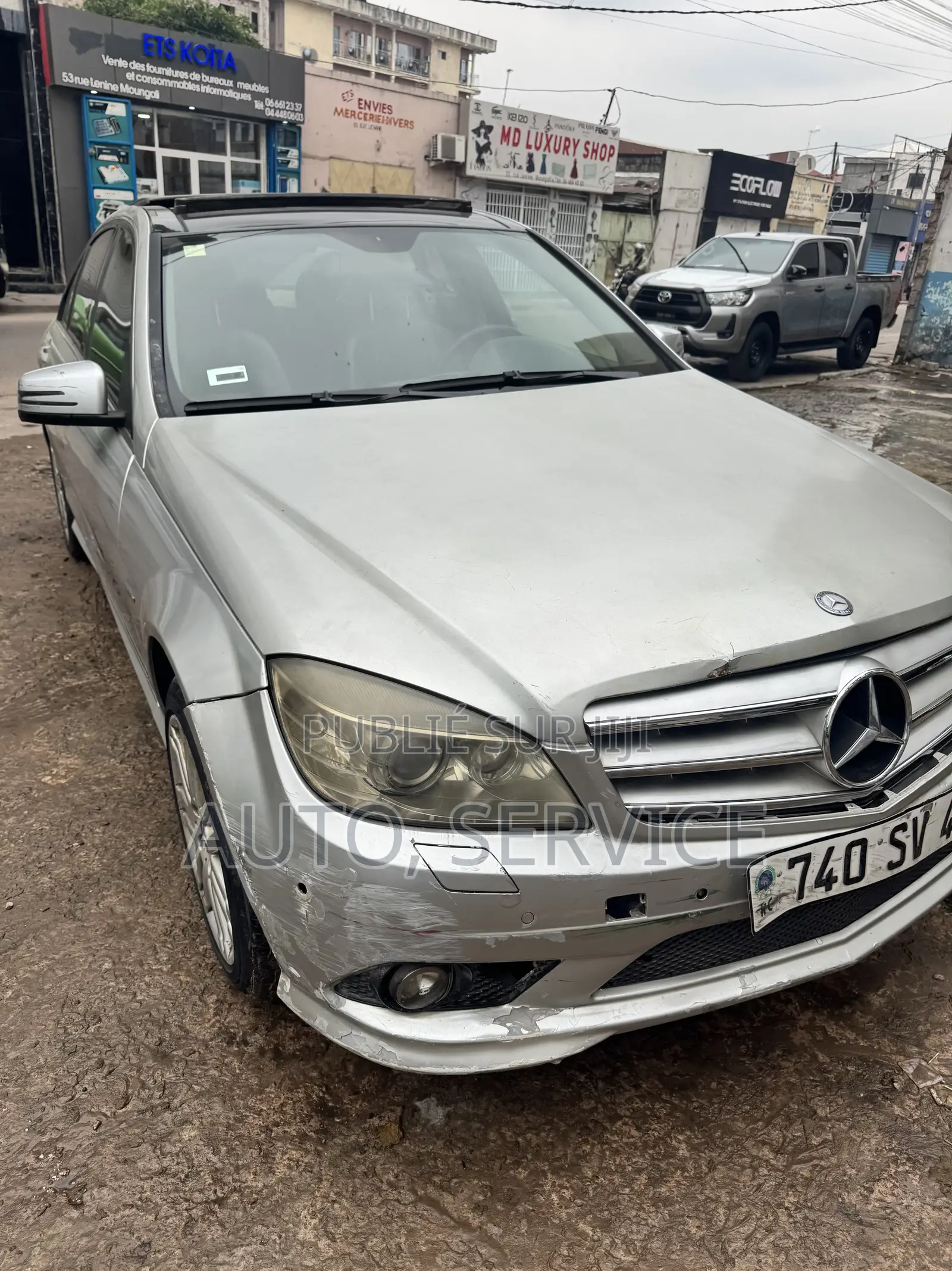 Mercedes-Benz 1113 2012 Gris