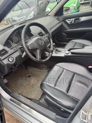 Mercedes-Benz 1113 2012 Gris