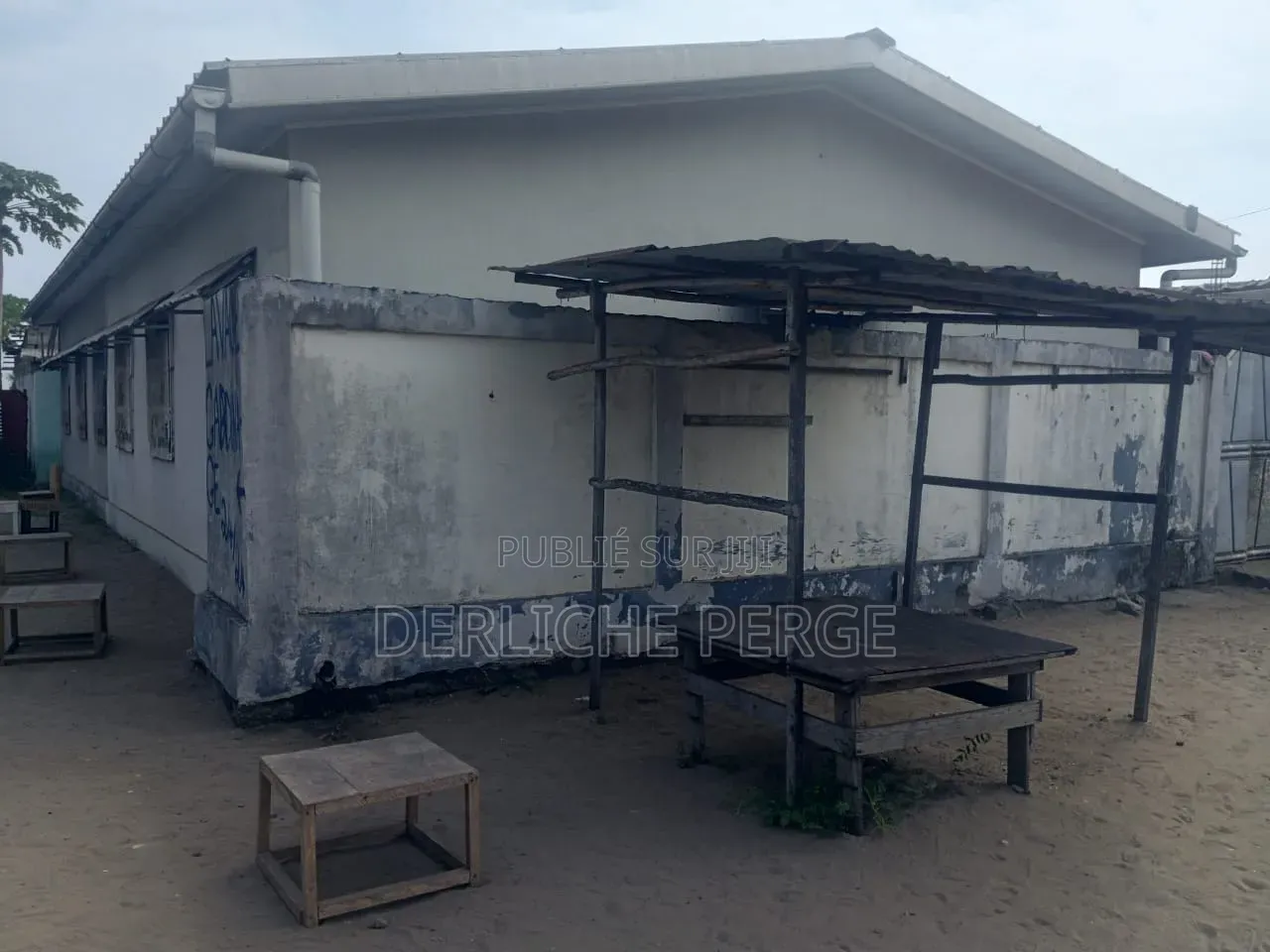 Parcelle À Vendre Au Quartier Ngoyo