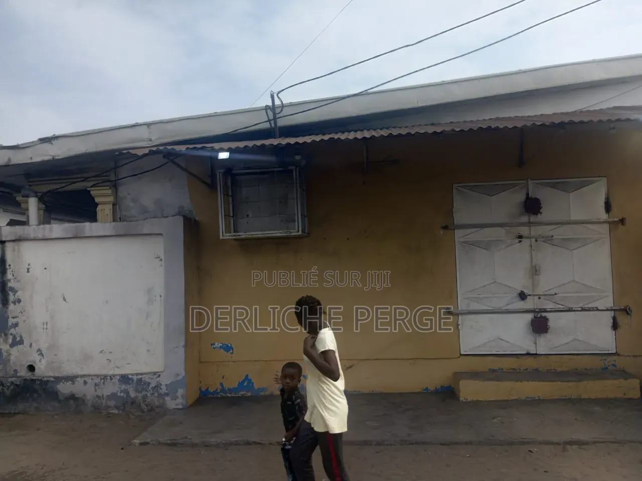 Parcelle À Vendre Au Quartier Ngoyo