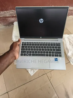Nouveau HP ProBook 430 G8 8GB Intel Core i7 SSD 256GB