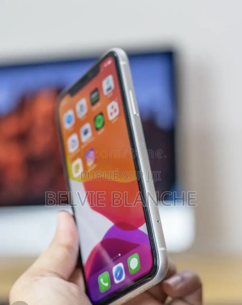 Nouveau Apple iPhone 11 64 GB Blanc