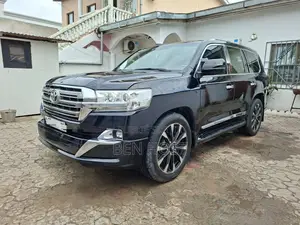 Toyota Land Cruiser Prado 2.8 2024 Noir